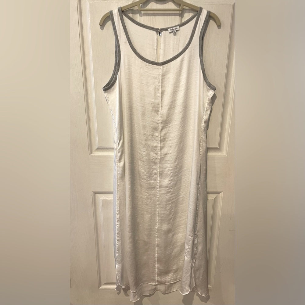 Splendid size Medium white silky midi tank dress